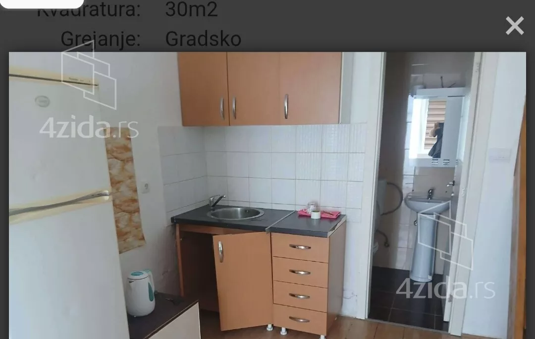 Jednoiposoban stan | 4zida