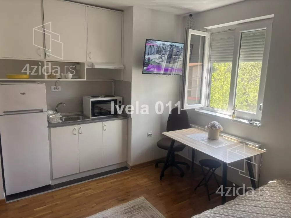 Garsonjera | 4zida