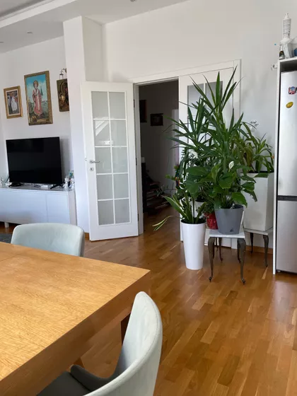 Zlatarićeva 26 | 4zida.rs