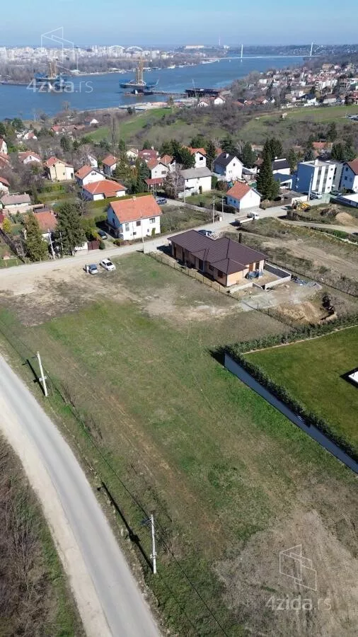 Građevinsko zemljište | 4zida