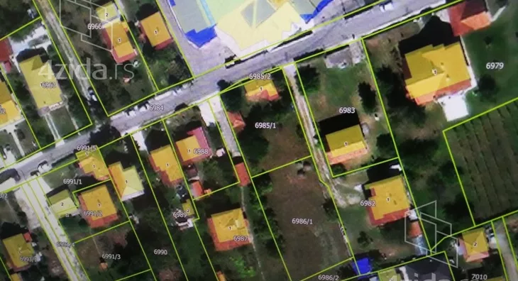 Građevinsko zemljište | 4zida