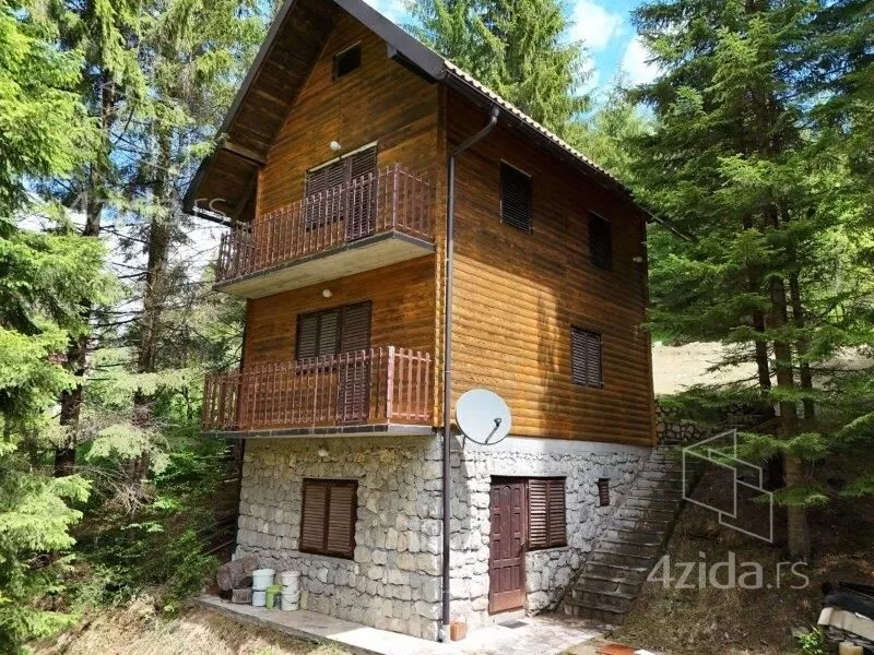 Kuća | 4zida