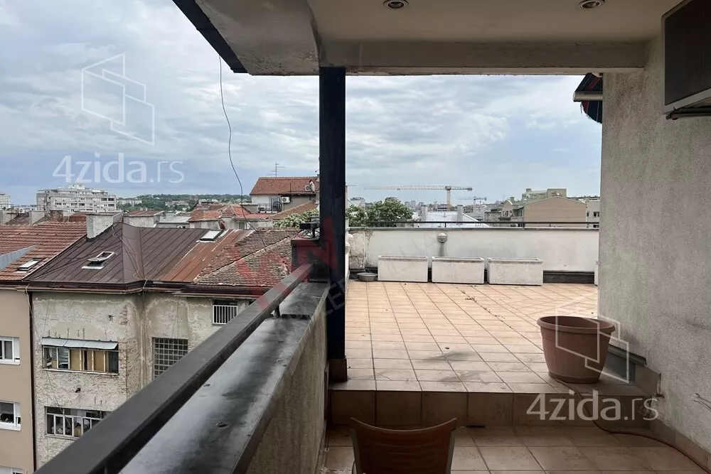 Kancelarija | 4zida