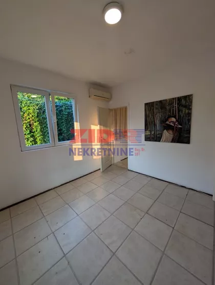 Bulevar Jna | 4zida.rs