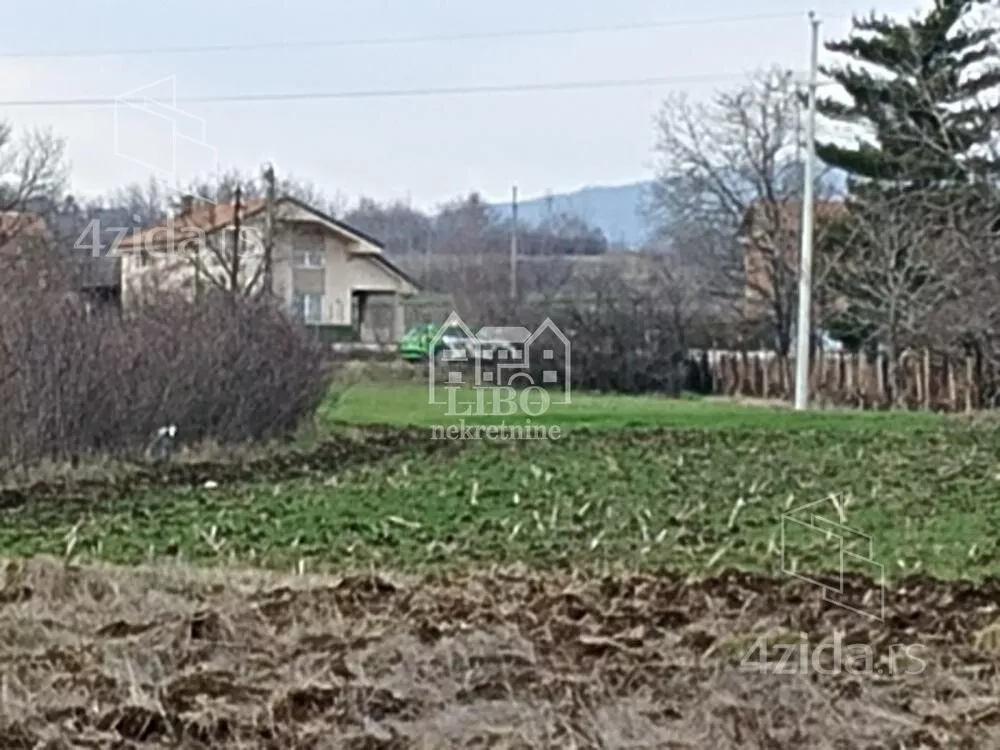 Građevinsko zemljište | 4zida