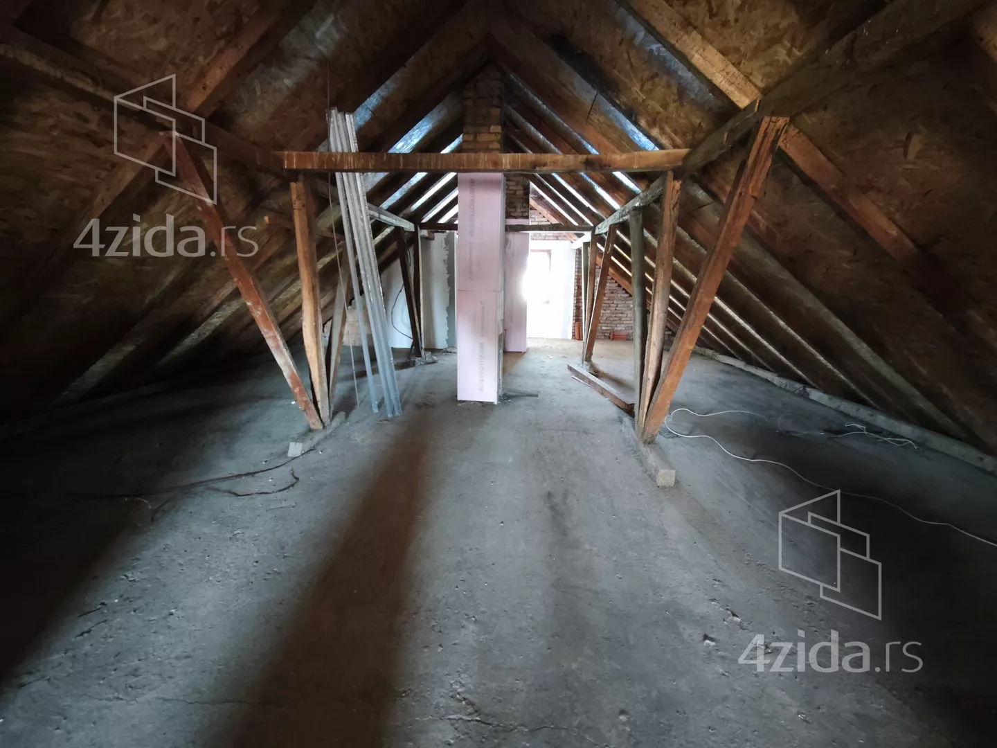 3-etažna kuća | 4zida