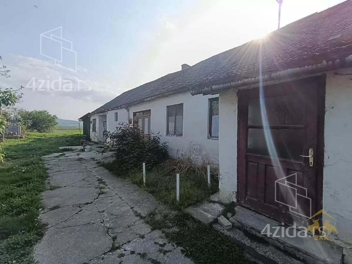 Plac | 4zida