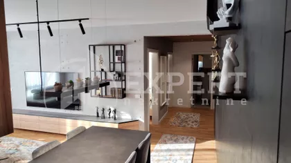 Prvomajska | 4zida.rs