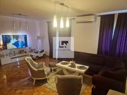 Žarkovo | 4zida.rs