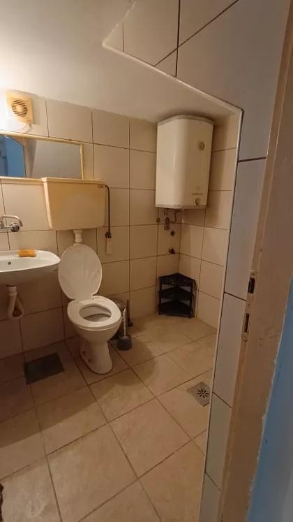 Zemun Polje | 4zida.rs