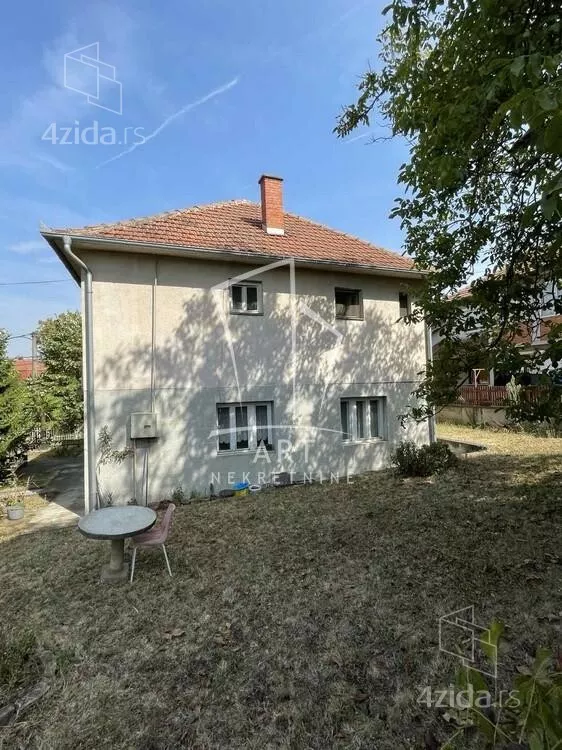 2-etažna kuća | 4zida