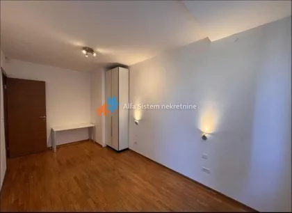 Krunski Venac | 4zida.rs