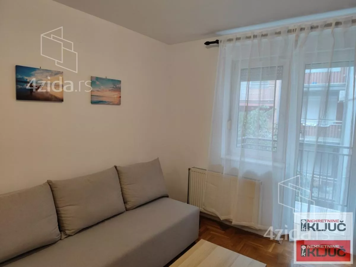 Garsonjera | 4zida