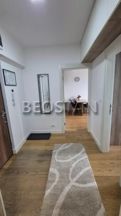 Urosa Martinovica | 4zida.rs