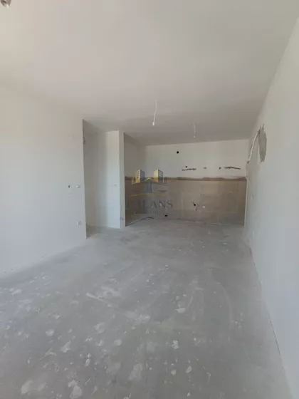 Stari Banovci | 4zida.rs
