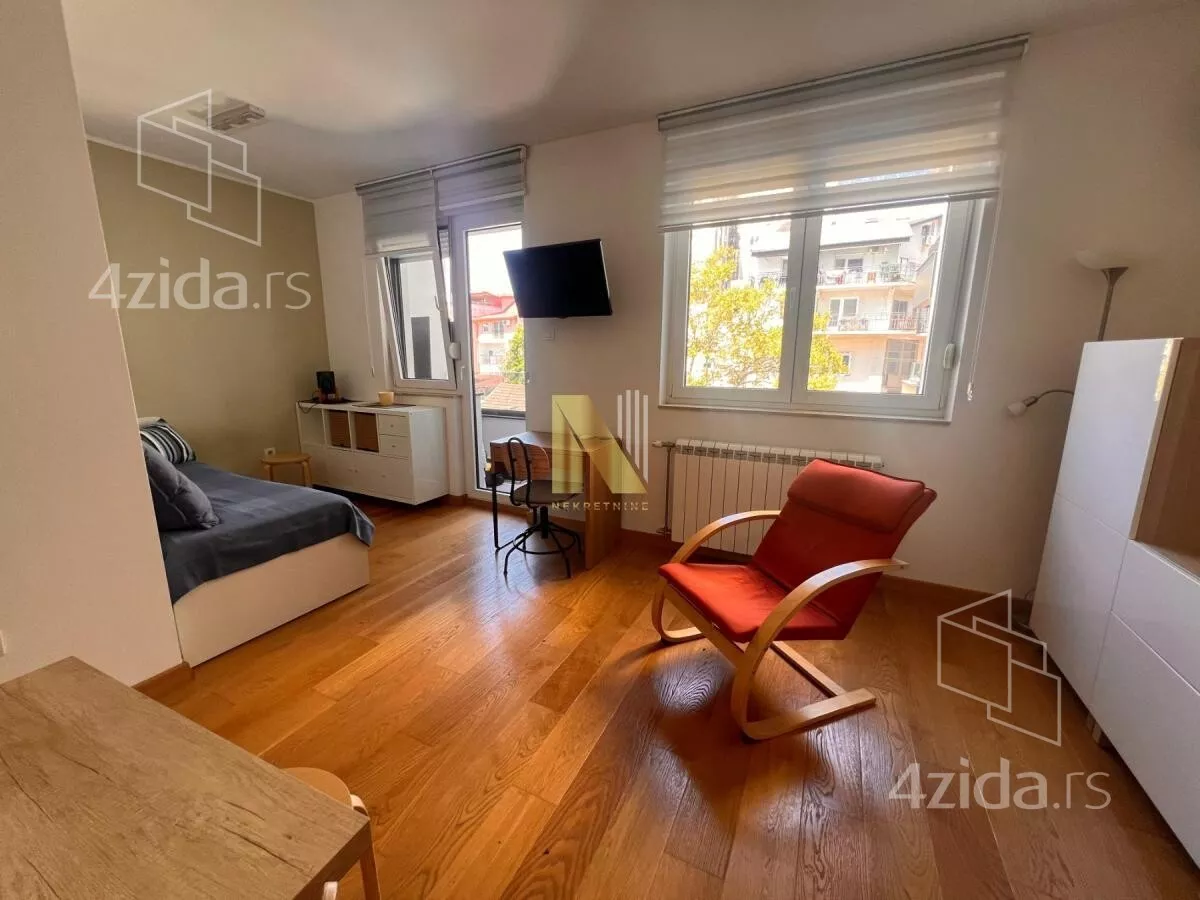 Garsonjera | 4zida