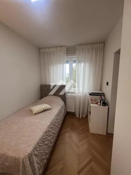 Stevana Momčilovića | 4zida.rs