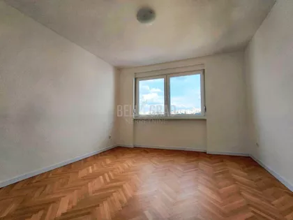 Maksima Gorkog | 4zida.rs