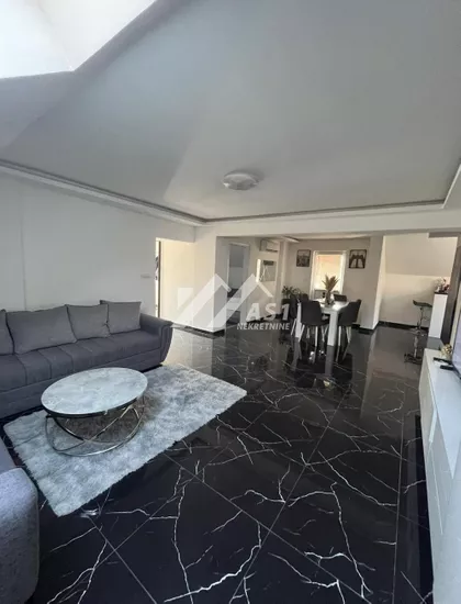 Stefana Prvovenčanog | 4zida.rs