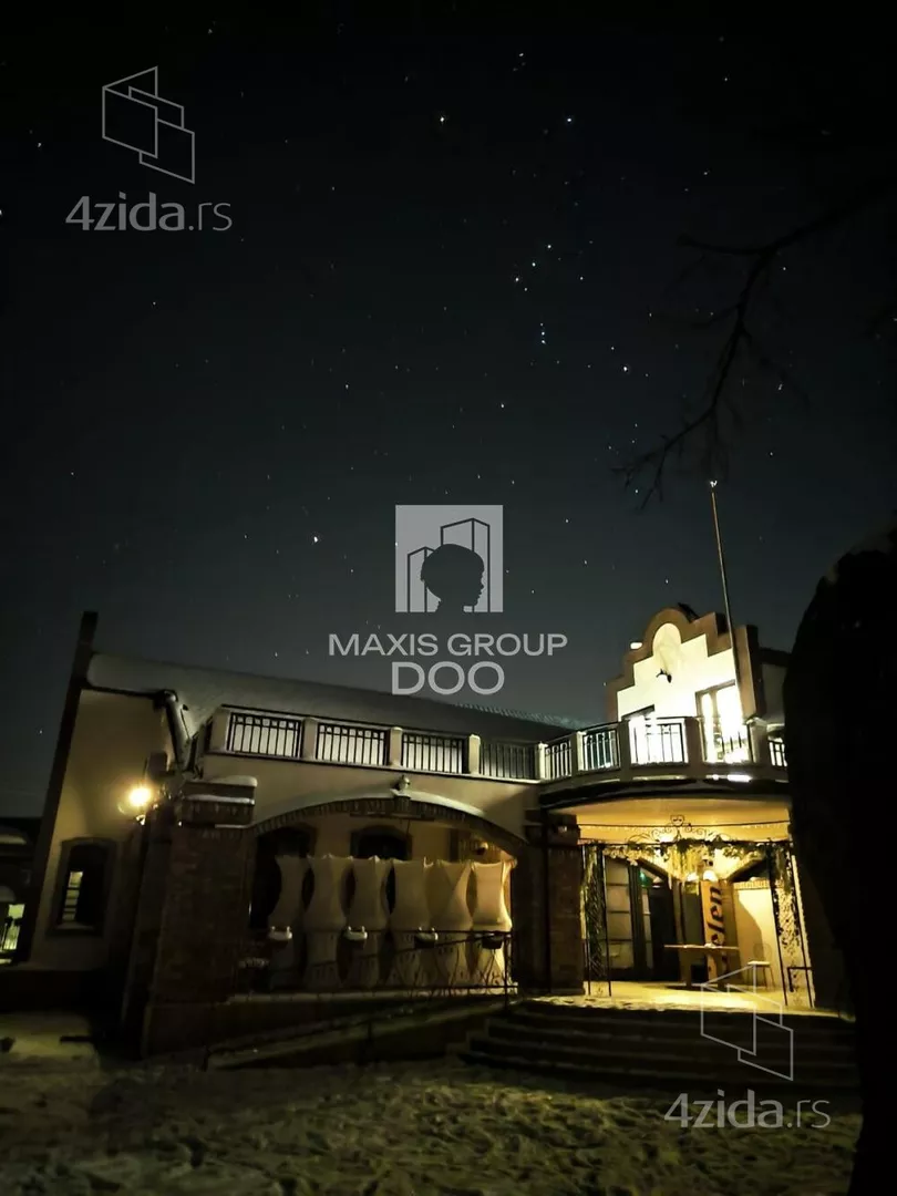 Šestoiposoban stan | 4zida