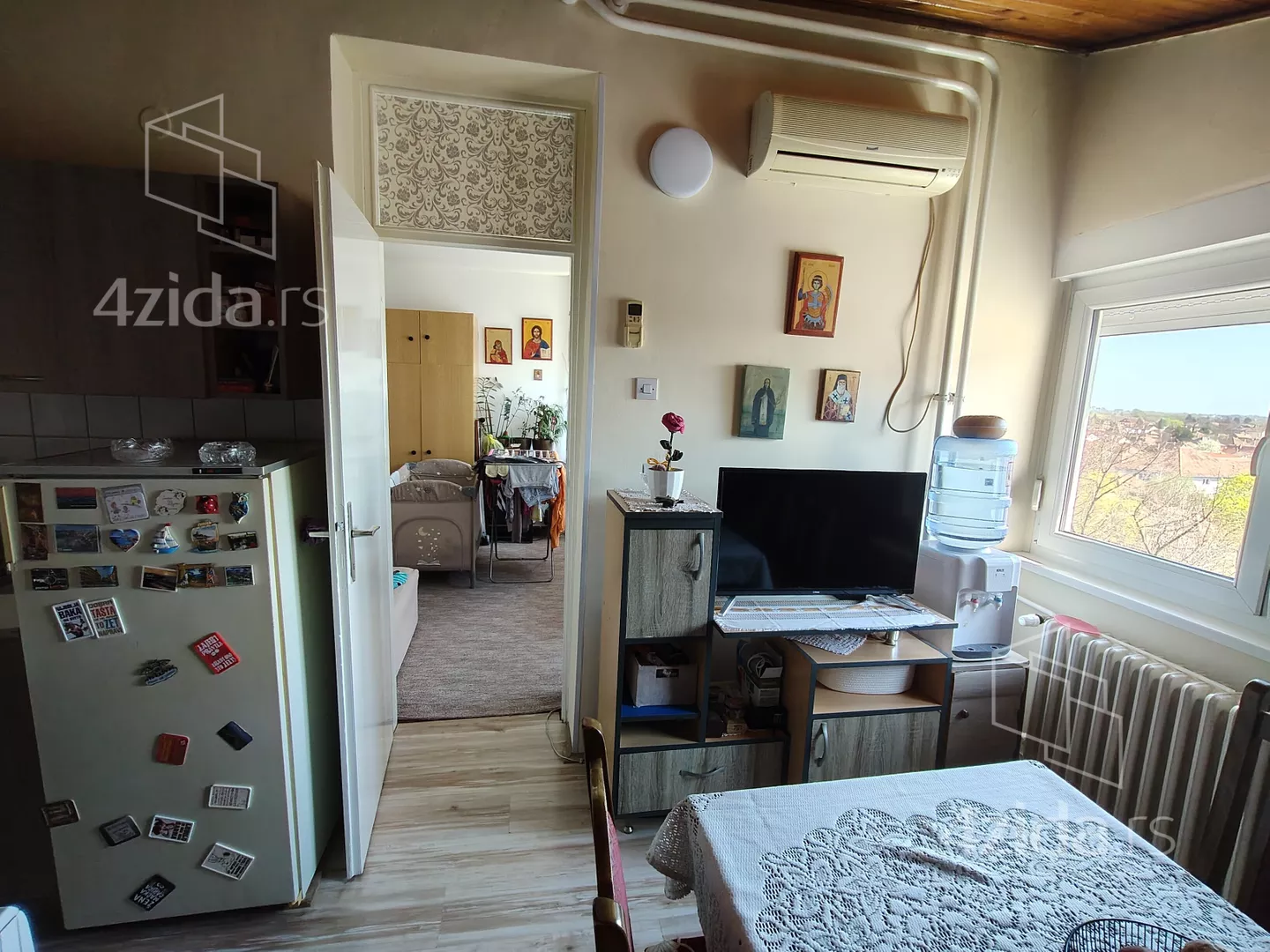 Jednoiposoban stan | 4zida