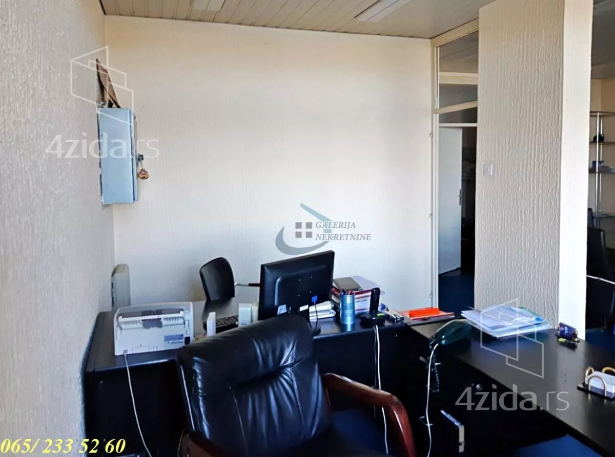 Poslovni prostor | 4zida