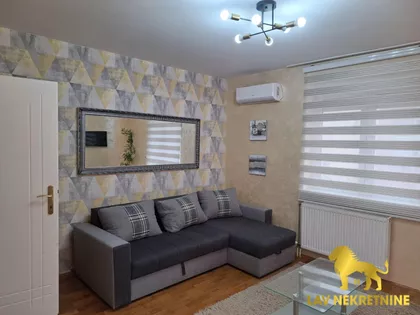 PETRA DRAPŠINA | 4zida.rs