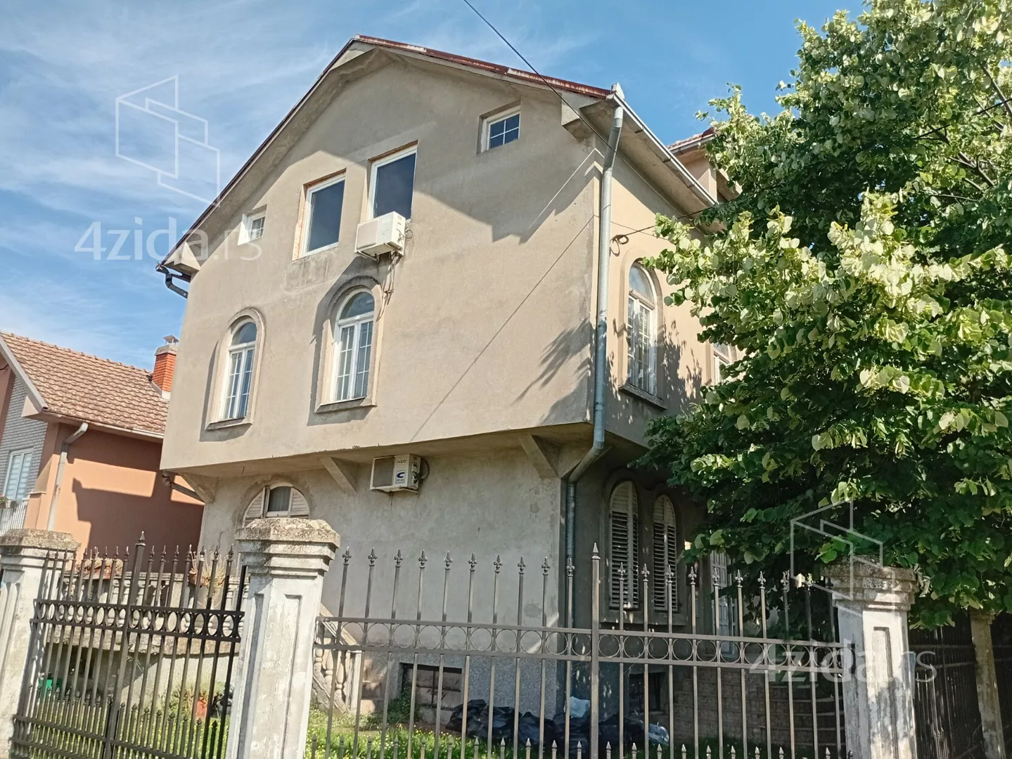 3-etažna kuća | 4zida
