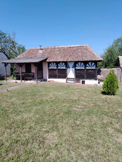 Pejinović | 4zida.rs