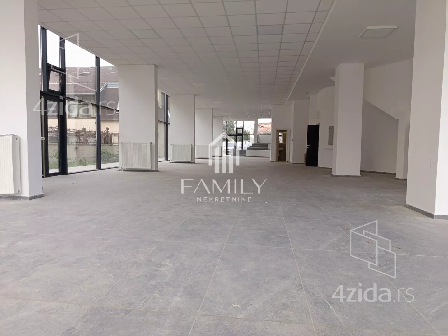 Poslovni prostor | 4zida
