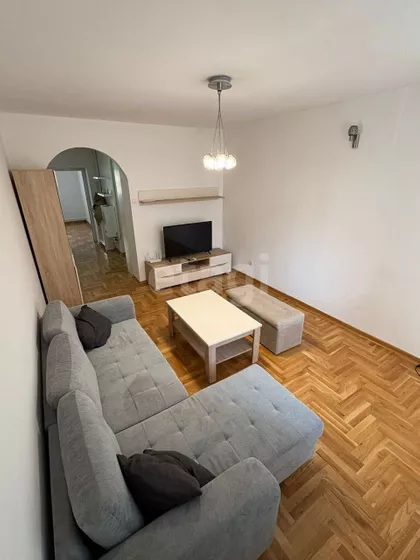 Sarajevska | 4zida.rs