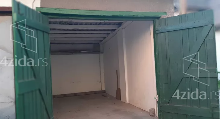 Garaža | 4zida