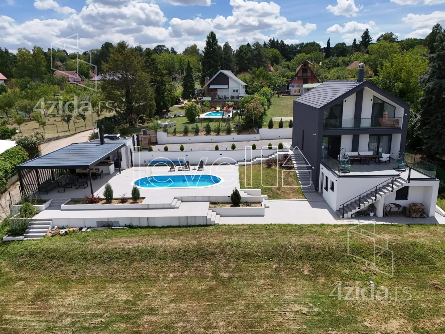 Kuća | 4zida