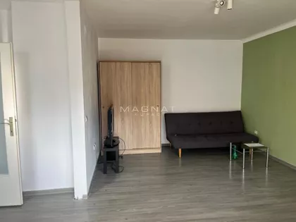 Kraljice Katarine | 4zida.rs