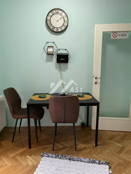 Vase Pelagića | 4zida.rs