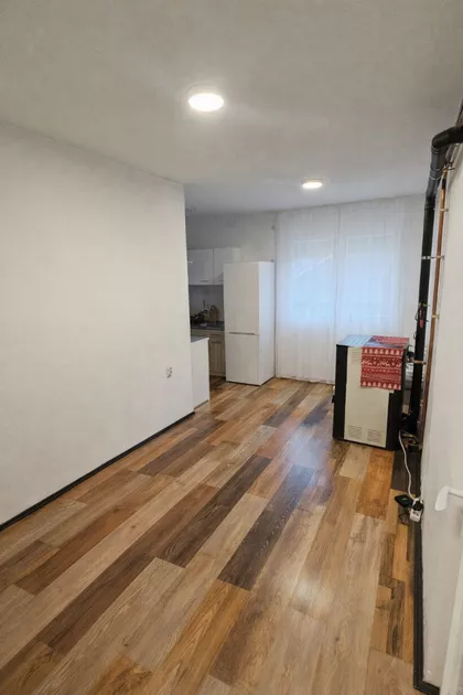 Ivana Vušovića 8 | 4zida.rs