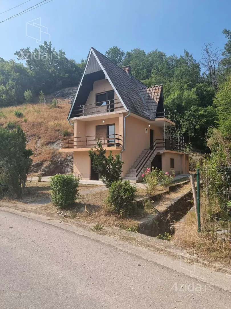 3-etažna kuća | 4zida