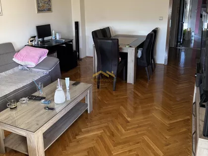 Novo Naselje | 4zida.rs