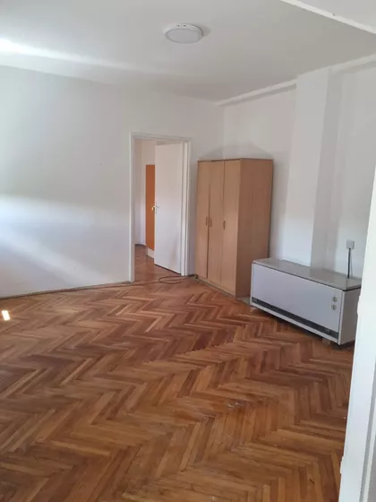 Nikole Kopernika 65 | 4zida.rs