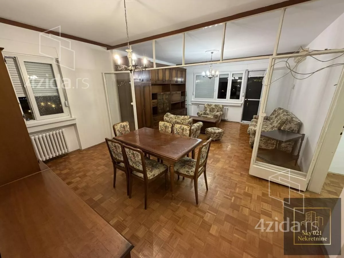 Četvorosoban stan | 4zida