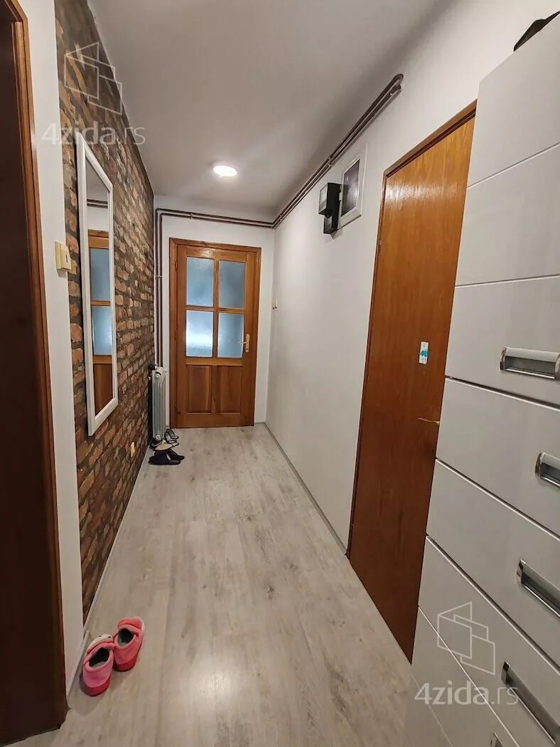 4-etažna kuća | 4zida
