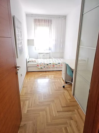 Južni Bulevar | 4zida.rs