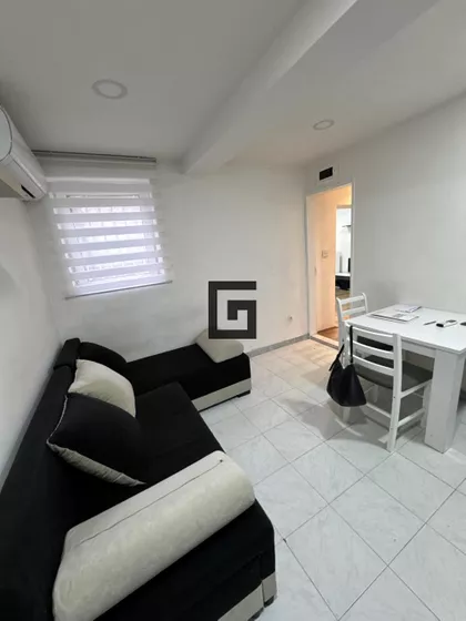 Strahinjića Bana | 4zida.rs