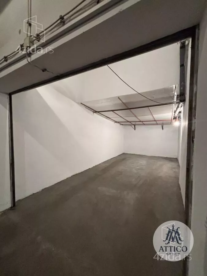 Garaža | 4zida