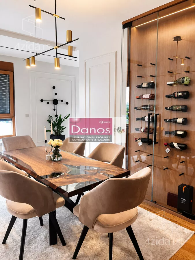 Petosoban stan | 4zida