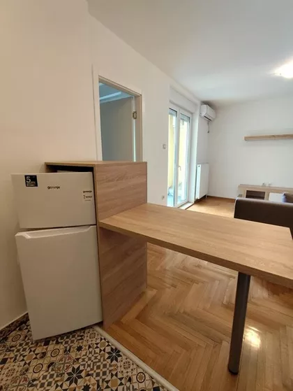 Železnička 13 | 4zida.rs