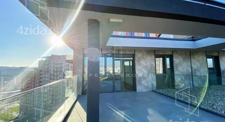 Petosoban stan | 4zida