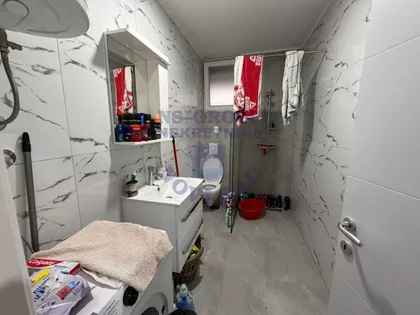 Lipov Gaj | 4zida.rs