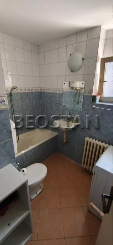 Marka Oreškovica | 4zida.rs