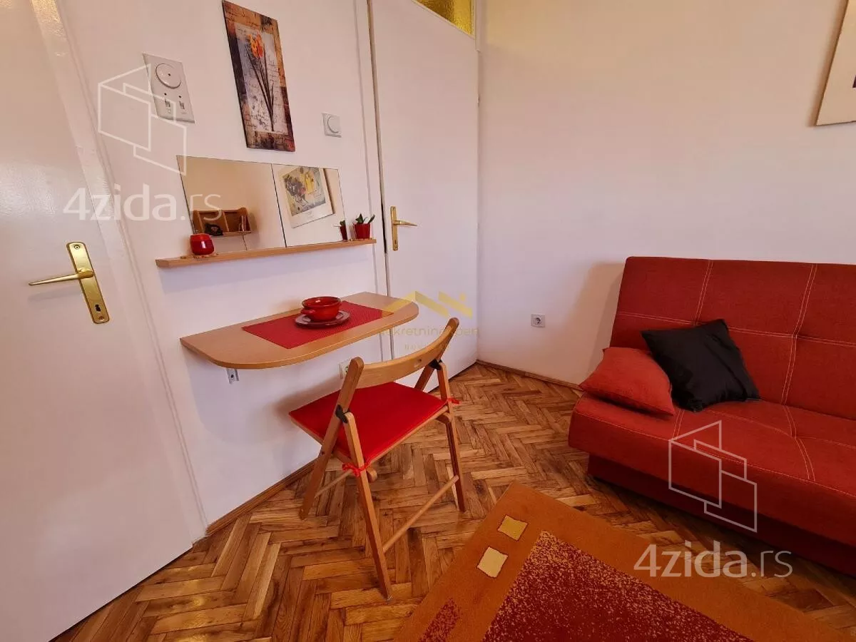Garsonjera | 4zida